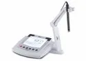 Benchtop PH Meter