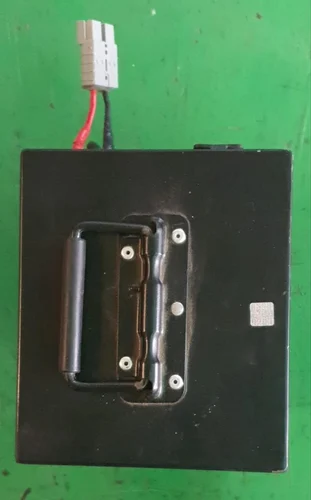 12 Ah Lithium Ferrous Phosphate Battery, for Vehicles, 1 Year