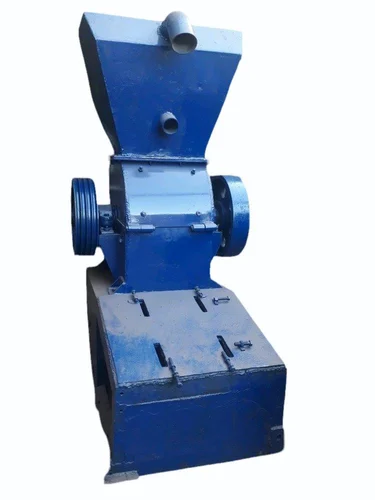 18 inch Plastic Scrap Grinder Machine, Capacity: 5