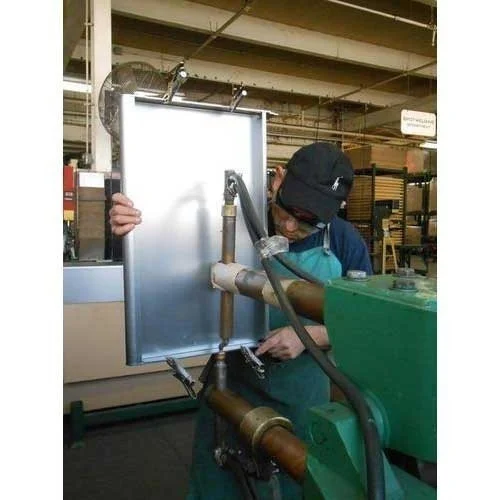 3 SHASHI ENTERPRISE Spot Welding Service, For Industrial, Self Pick Up