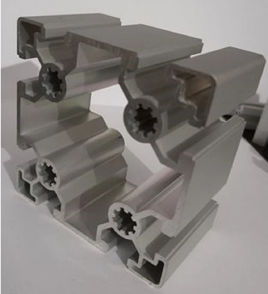 Aluminium Strut