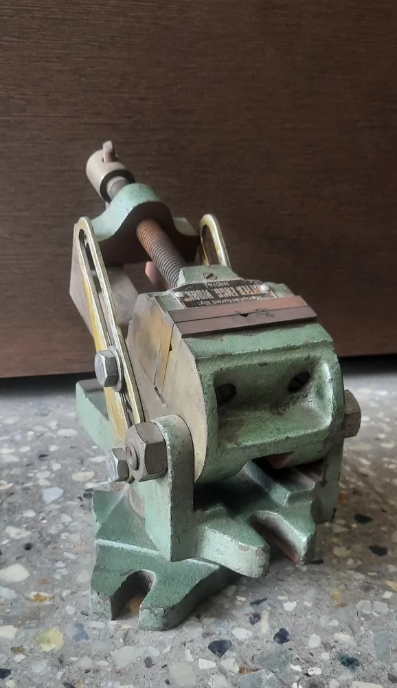 Angle Machine Vice