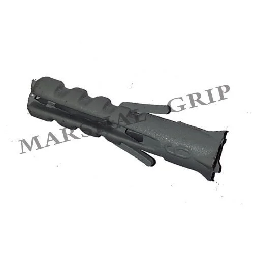 Black Plastic W