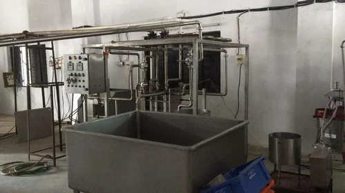 Curd Processing Plant, Capacity: 1000 litres/hr