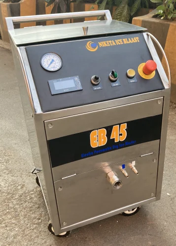 Dry Ice Blasting Machine