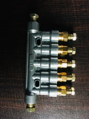 ITALIAN MAKE Cast Iron Metering Cartridge ARD, Max Flow Rate: 0.16 Cc