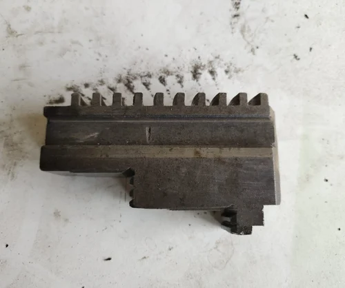 Mild Steel CNC Lathe Soft Jaws Material Grade: EN-24