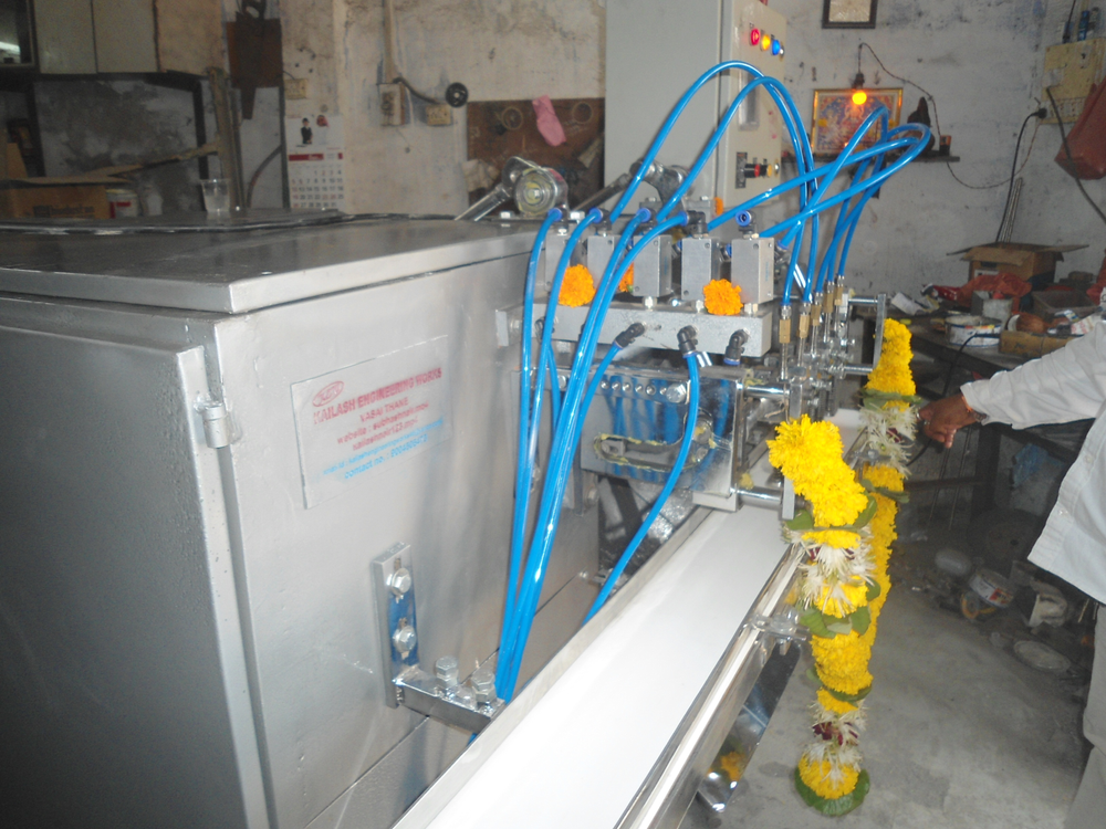 MS Powder Coated Automatic Toilet Soap Stamping Machine, Production Capacity: 9600/Hour