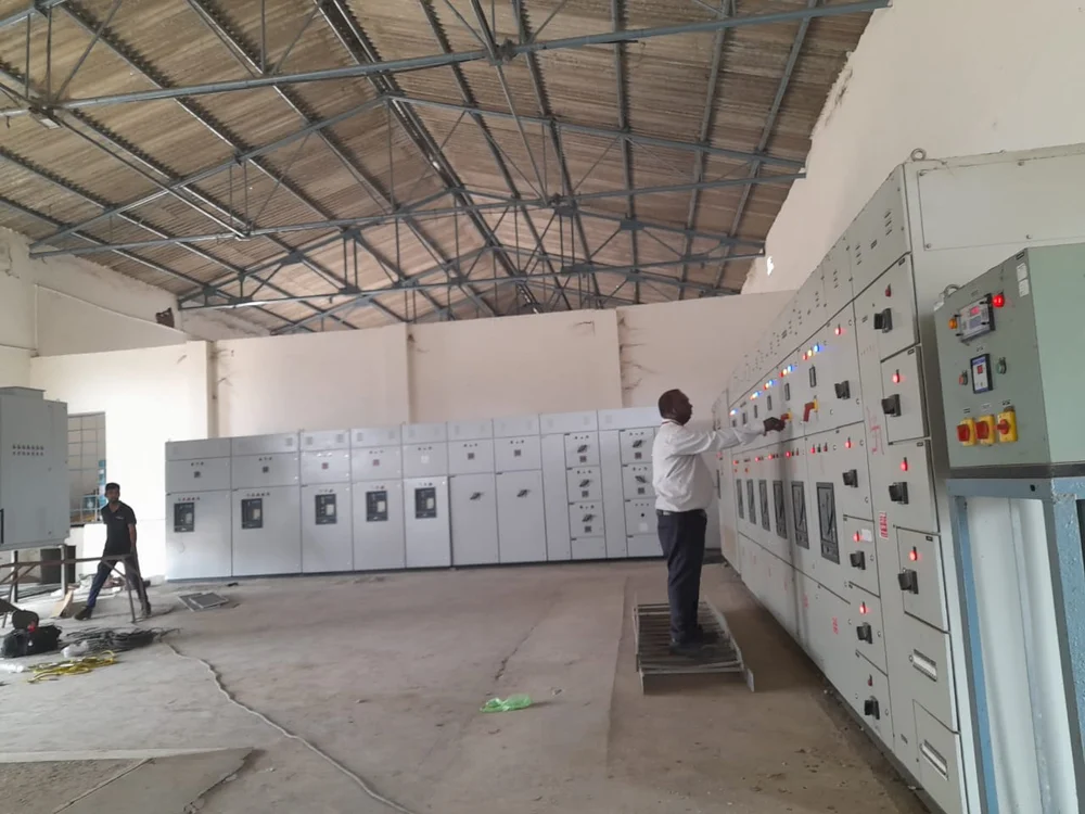 PLC Three phase Electrical Control Panel, For Indu