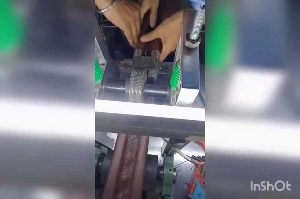 Semi-Automatic Door Guard MAking machibe