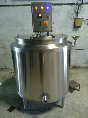 SS 4000 W Milk Boiler Machine, Capacity: 700 L