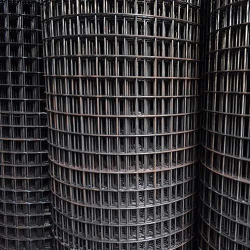Stainless steel Welded Wire Mesh, Packaging Type: Roll, Size: 6 mm